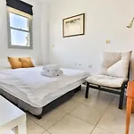 Jaffa Experience Home